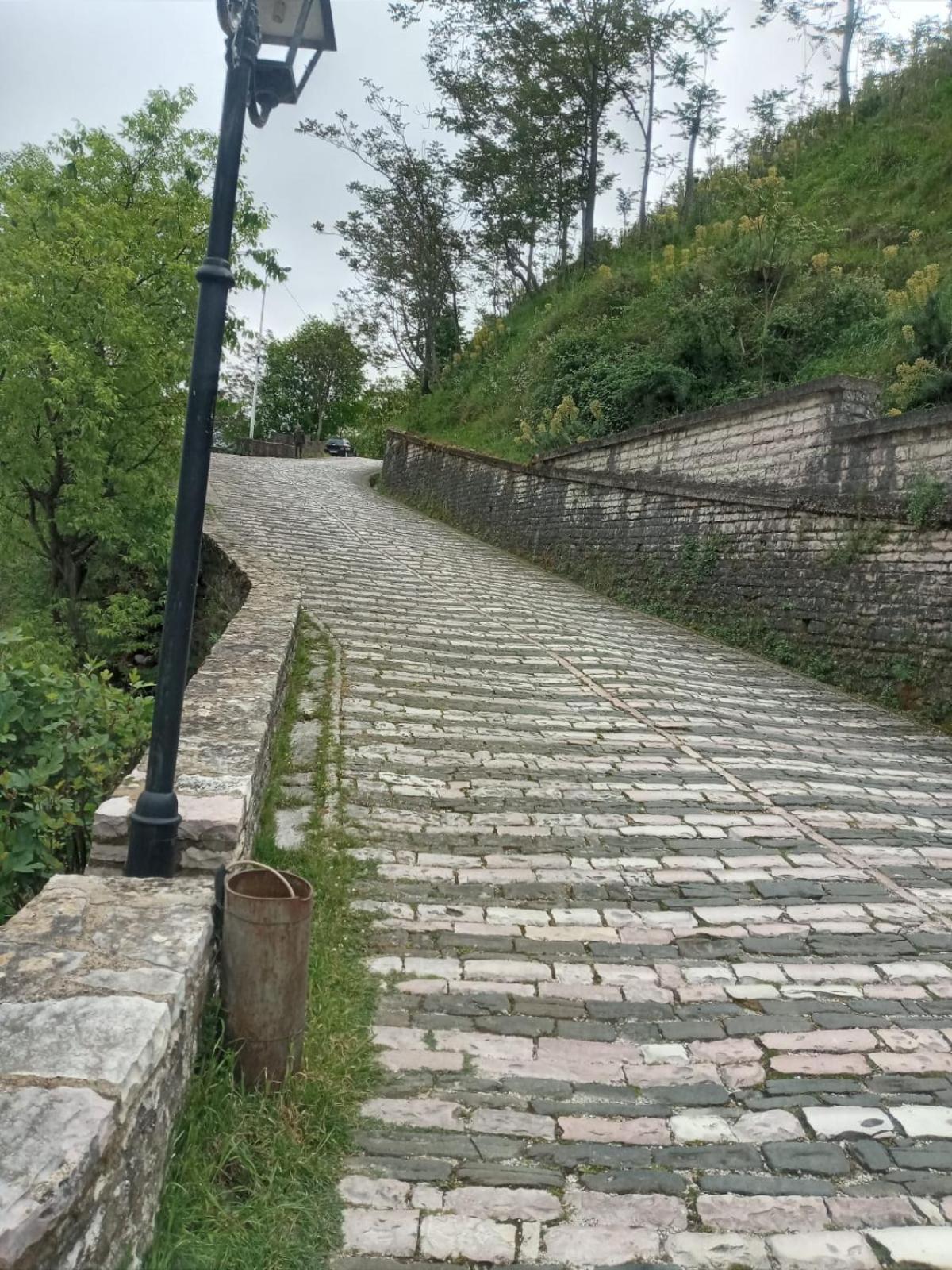 Relax Camping Gjirokastër Exterior foto