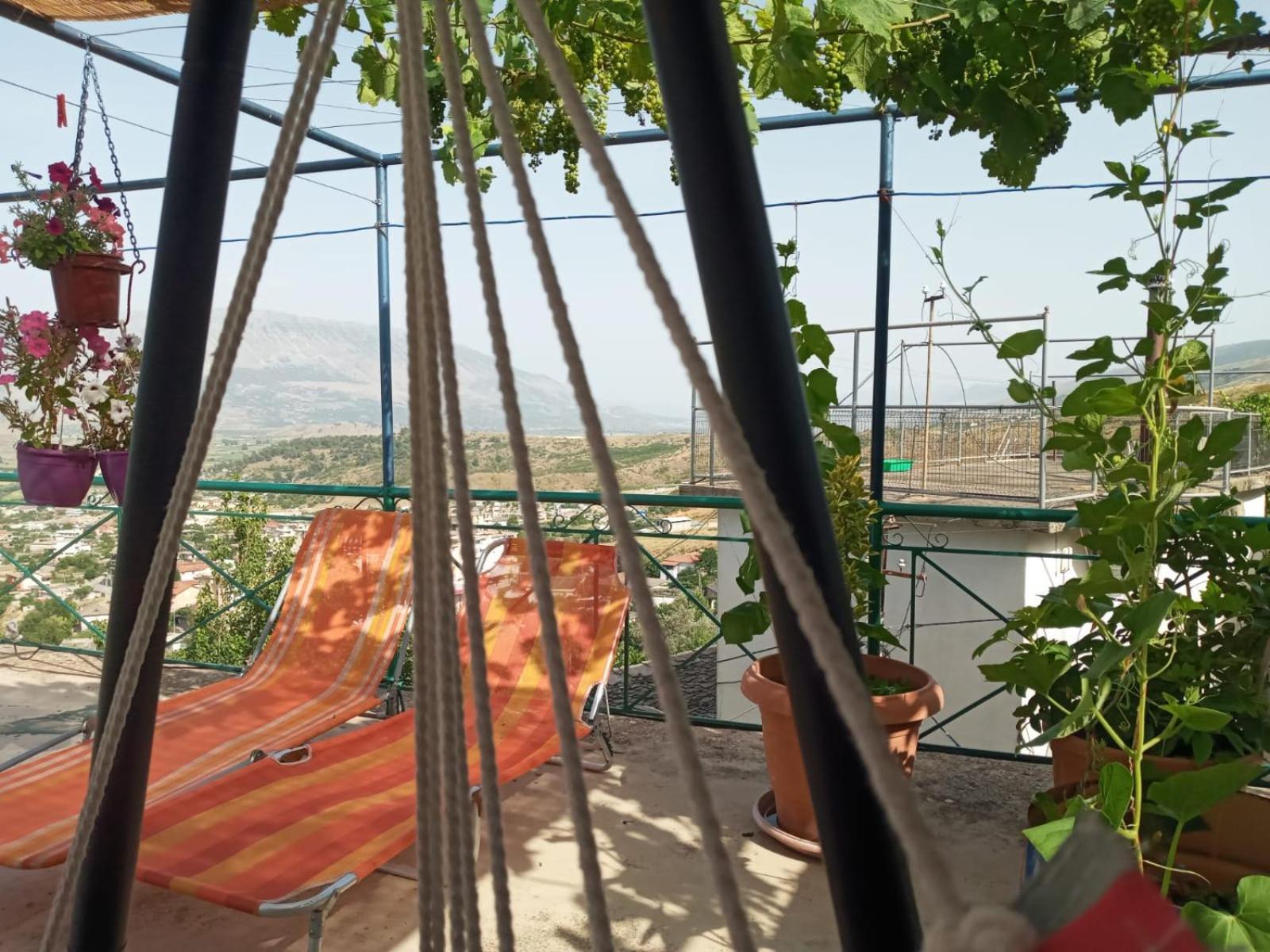 Relax Camping Gjirokastër Exterior foto